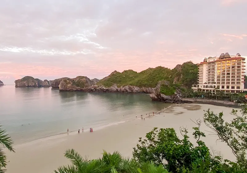 Du lịch cát bà cuối tuần